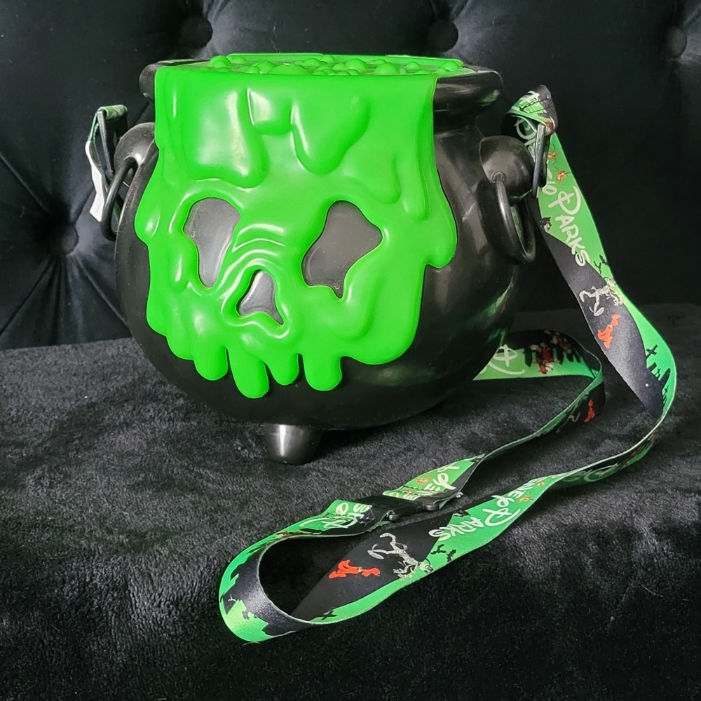 2018 Disney Parks Green Cauldron Popcorn Bucket